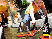 Freiburger Bächle laden ein zum Spielen