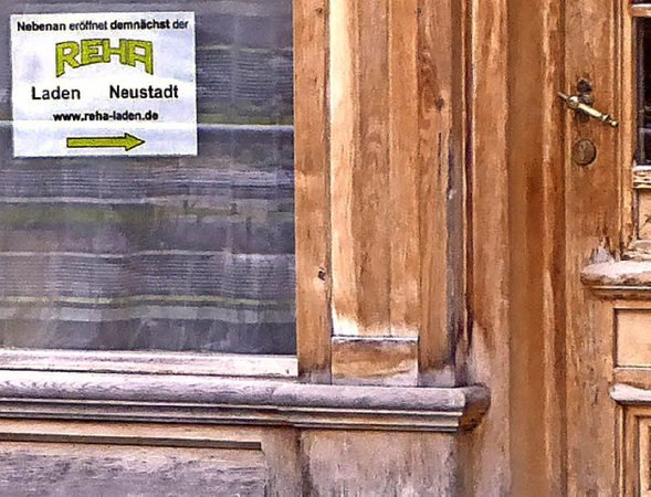 Eingang REHA-Laden in Neustadt