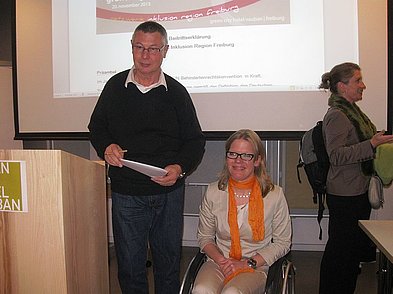 Herr Dr. Kühn und Fr. Dallmann stellen sich als Sprecher(-in) des Netzwerkes vor.