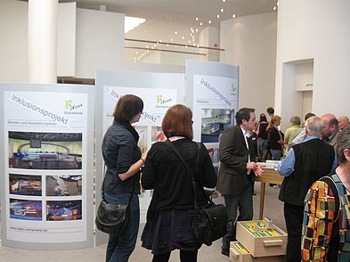 Großes Interesse an den Inklusionsprojekten der R'elan